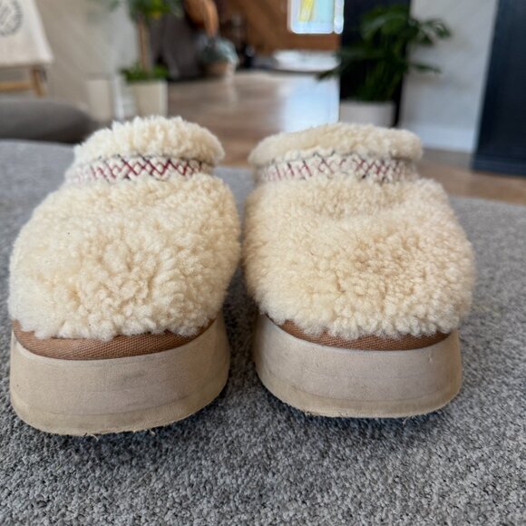 UGG Shoes - UGG Women's Tazz Ugg Platform Braid Slipper size 7